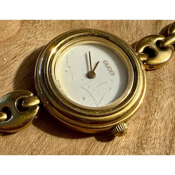 (READ) Gucci Change Bezel 11/12.2 Gold Women's Watch- AS-IS,FOR PARTS ONLY - Picture 7 of 14